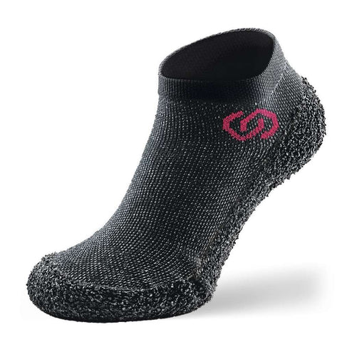 Barfota sock skor, spräcklig svart