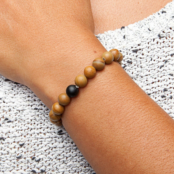 Mala armband, träpärlor med svart agat