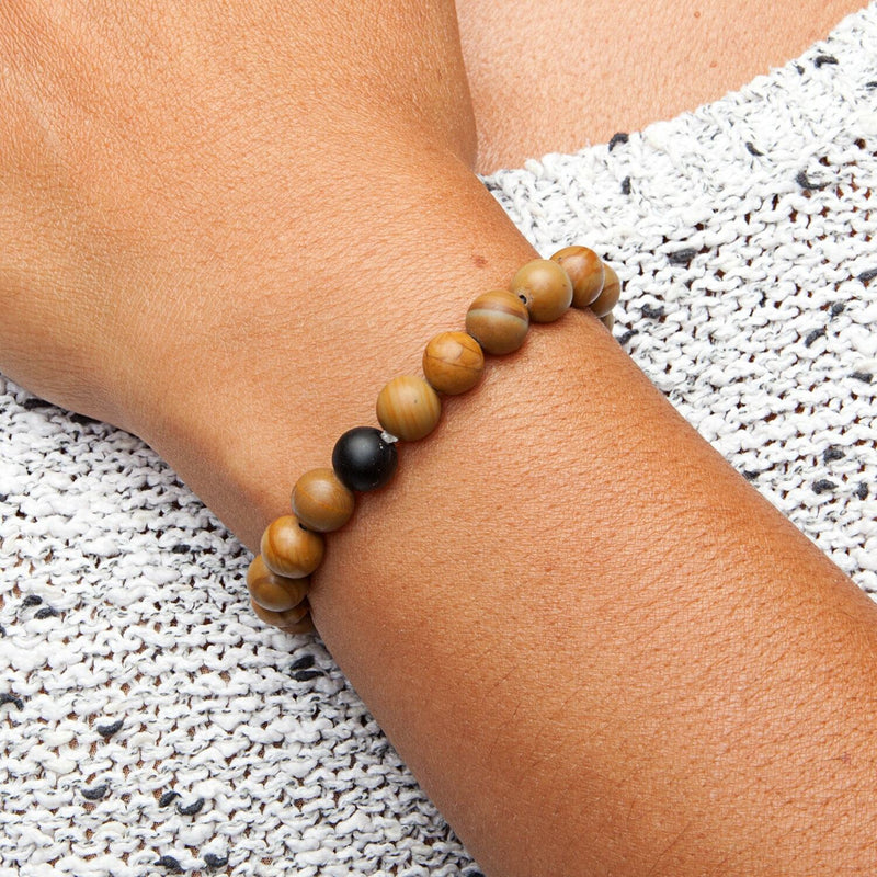 Mala armband, träpärlor med svart agat