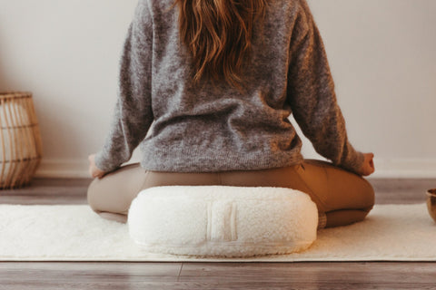 PYRY Meditationskudde, Crescent, Merinoull