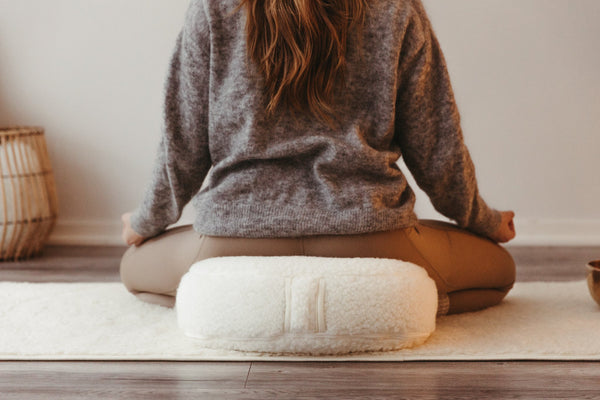 PYRY Meditationskudde, Crescent, Merinoull