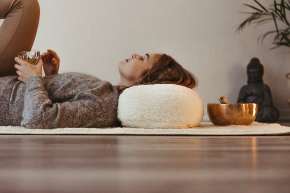 PYRY Meditationskudde, Crescent, Merinoull