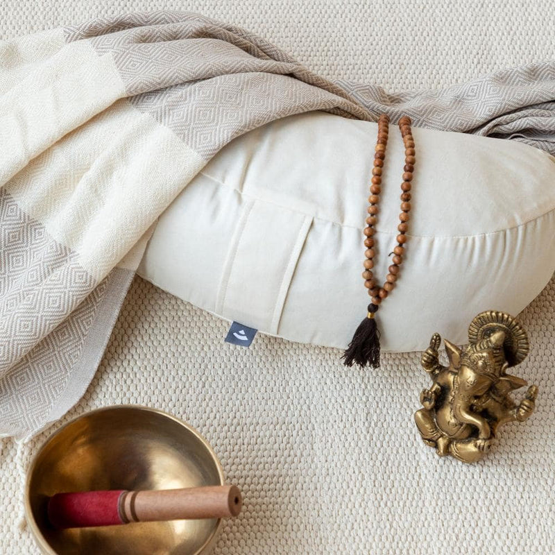 Meditationskudde Yogi Moon ECO, fylld med boveteskal