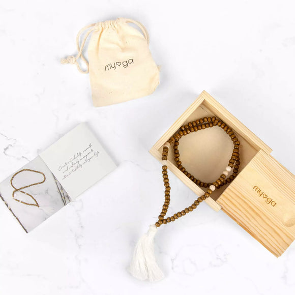 Jordande pärlhalsband